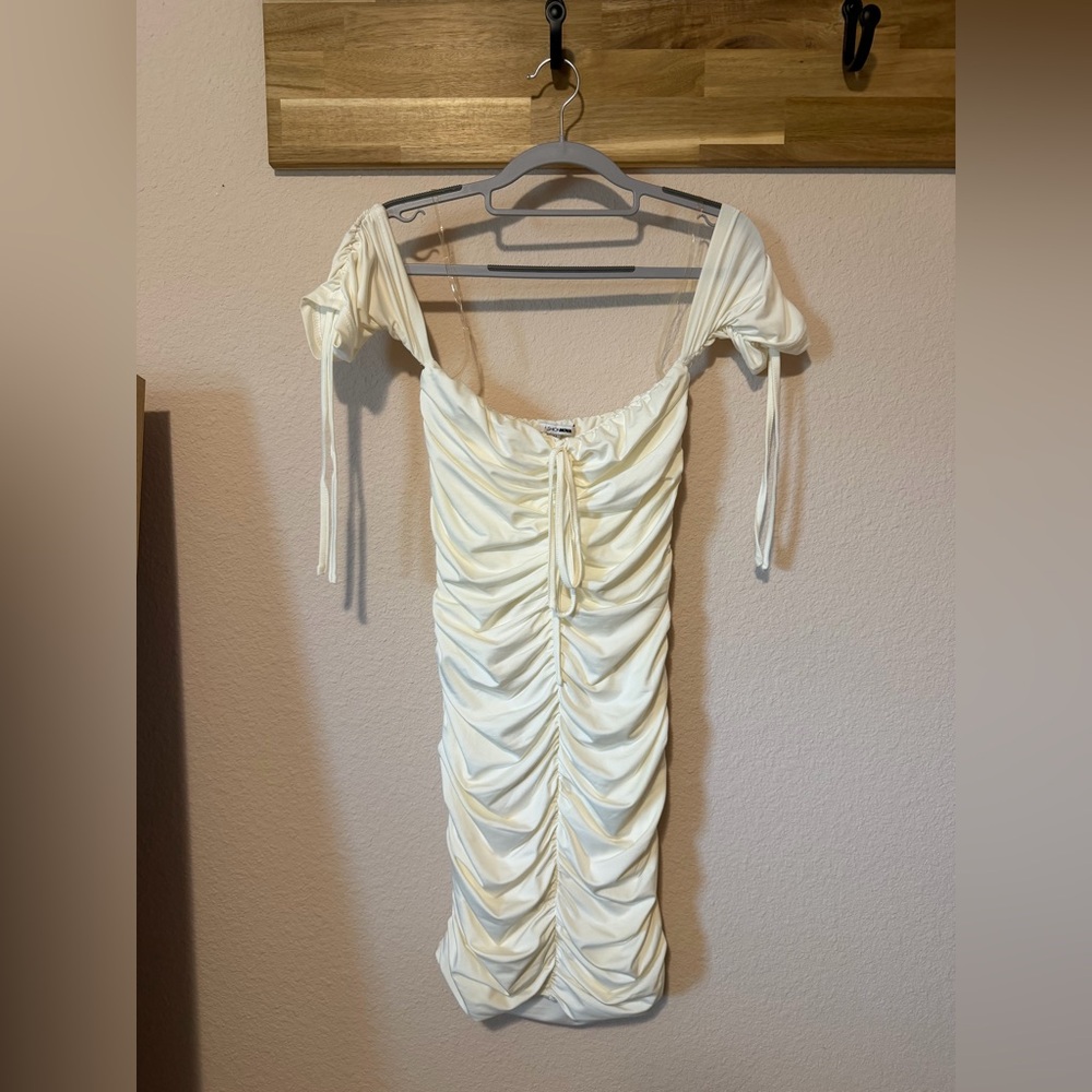 Fashion Nova Cream Ruched Off-Shoulder Midi Dress
